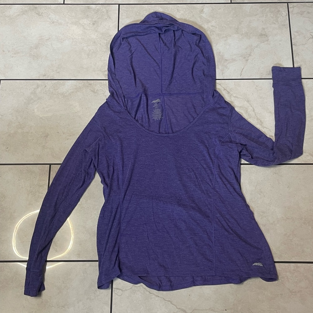 Avita  Long Sleeve Hoodie – Size XL – Polyester-Rayon Blend